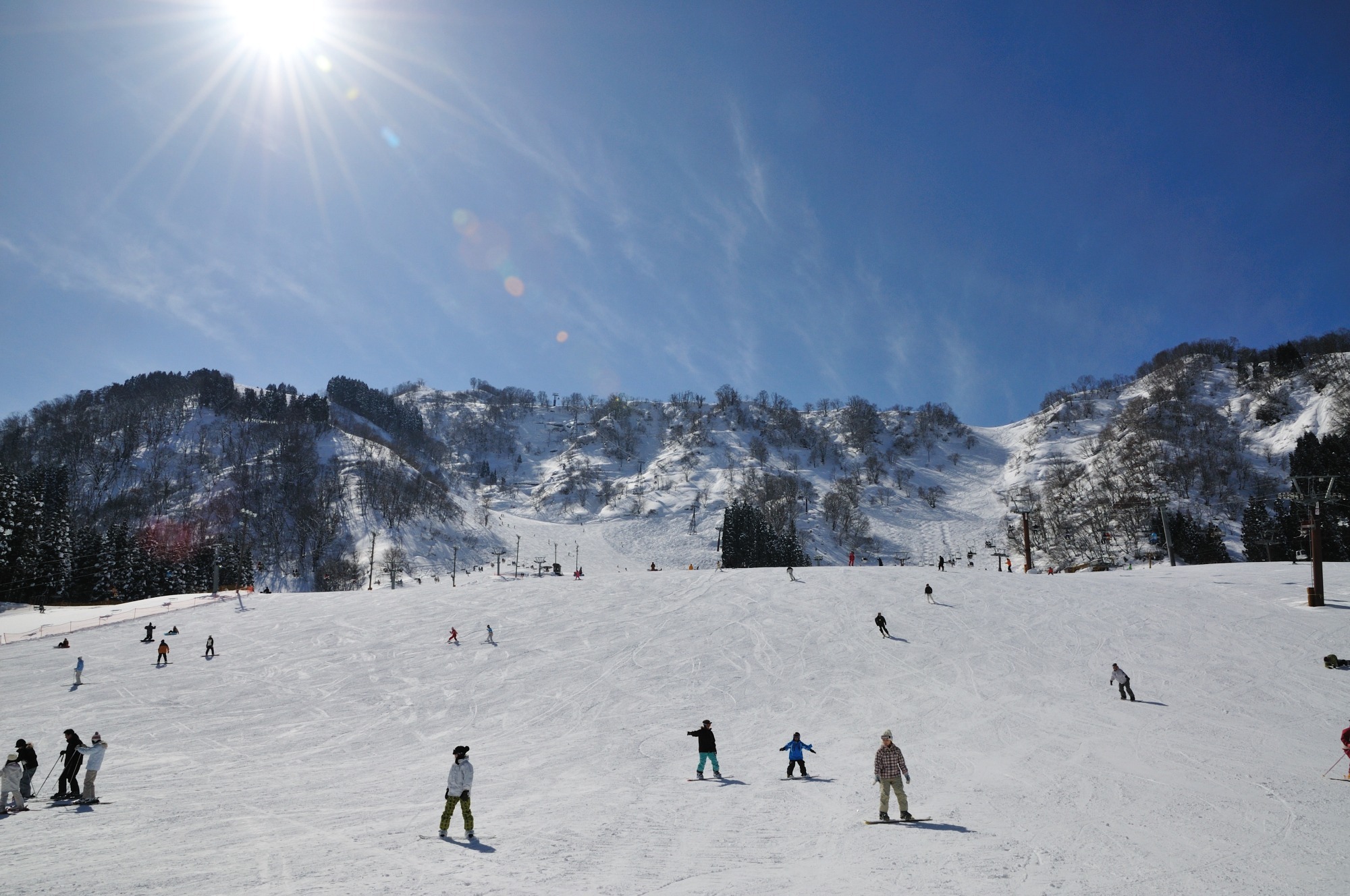 宿泊者限定「白山エリア リフト券割引キャンペーン」実施中!!