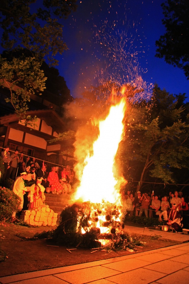 山代温泉 菖蒲湯祭り