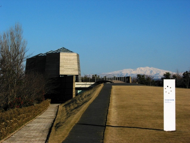 雪の科学館外観